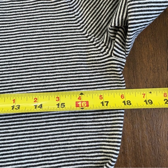 Duluth Trading Co LS Striped Sweater Black Cream Coolmax Mock Neck Women M - Picture 7 of 8